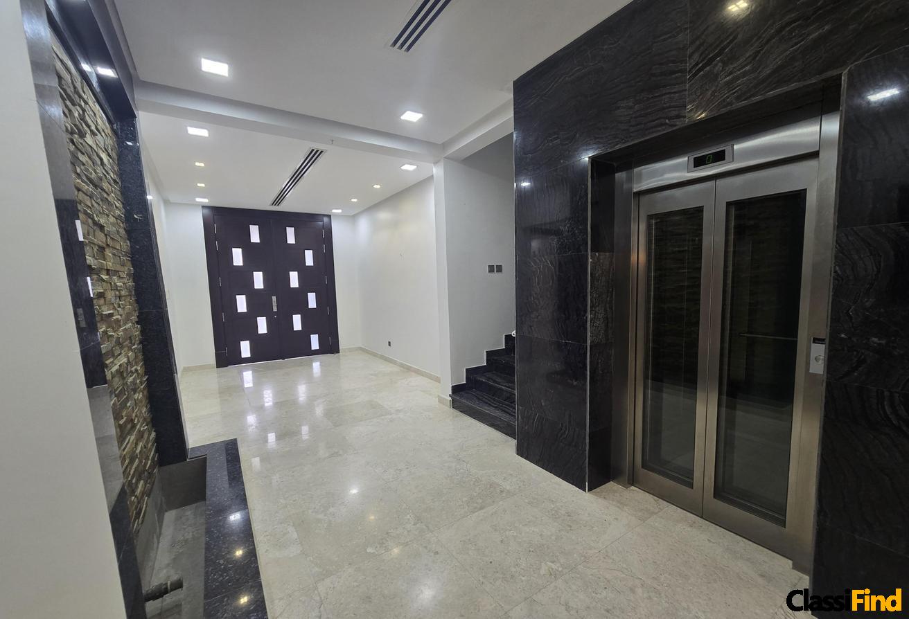Beautiful 6bed villa with lift, pool, beach access