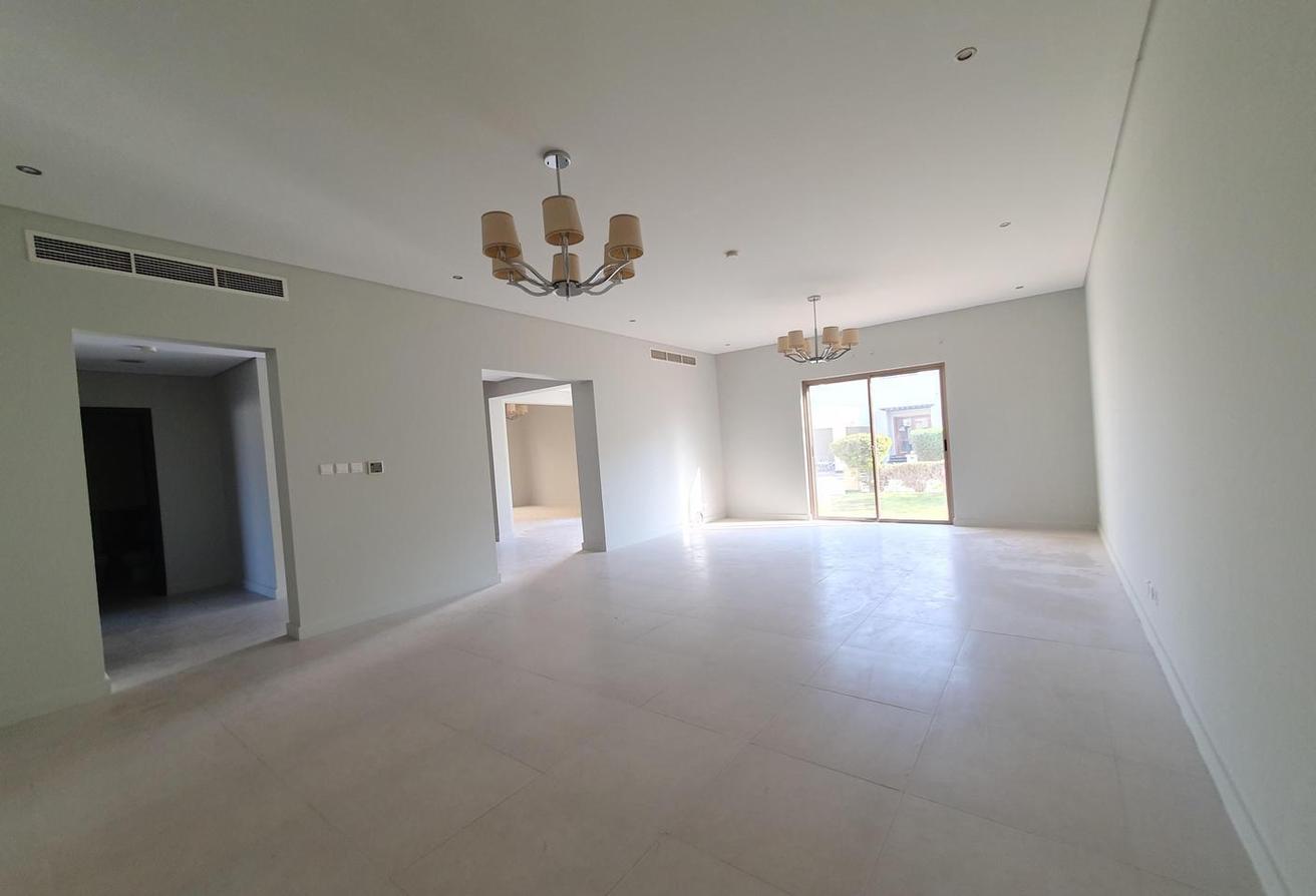 An Modern Four Bed townhouse in amazing Compound