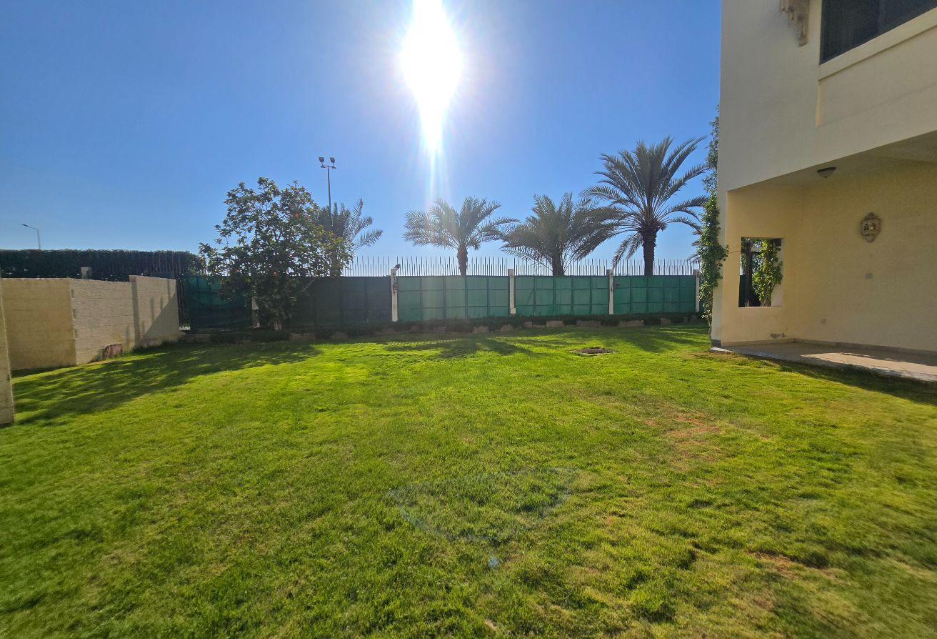 Premium 5-BR Executive Villa with Private Garden