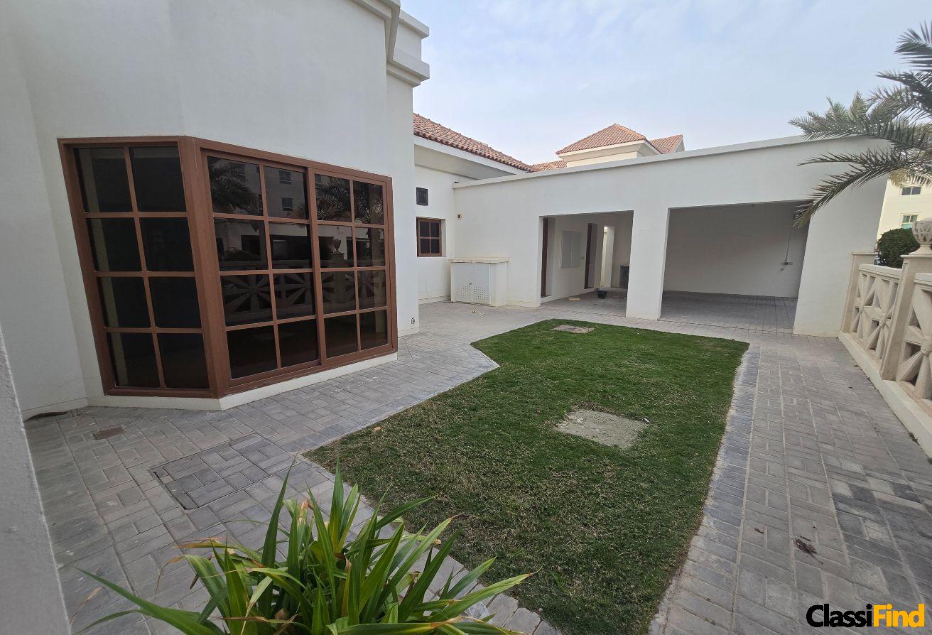Beautiful luxury 4bed villa in comp BD1550