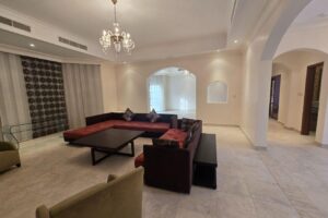 Beautiful luxury 4bed villa in comp BD1550