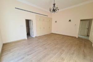 Beautiful 4bed Villa with Garden in Green Compound