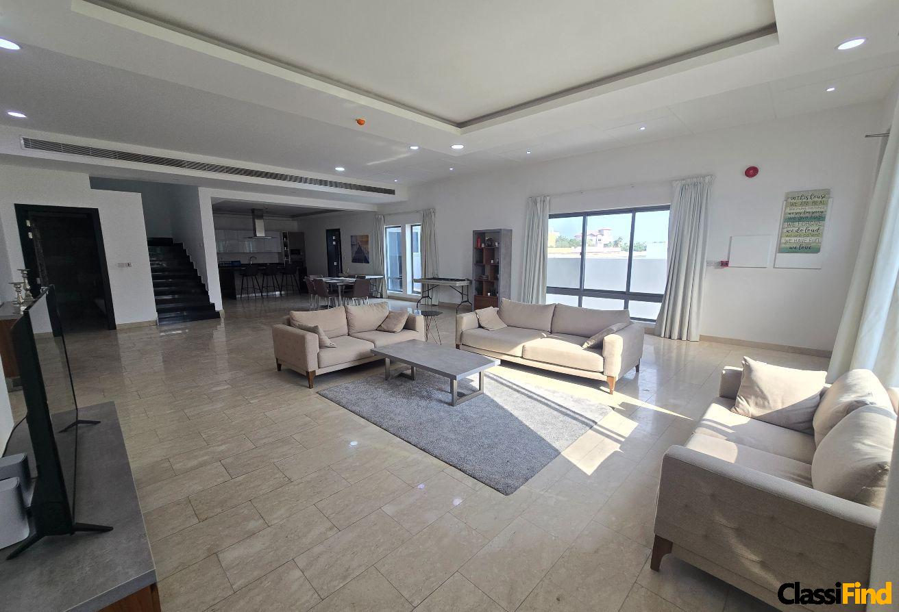 Bright modern furnished 4bed villa comp BD1000incl