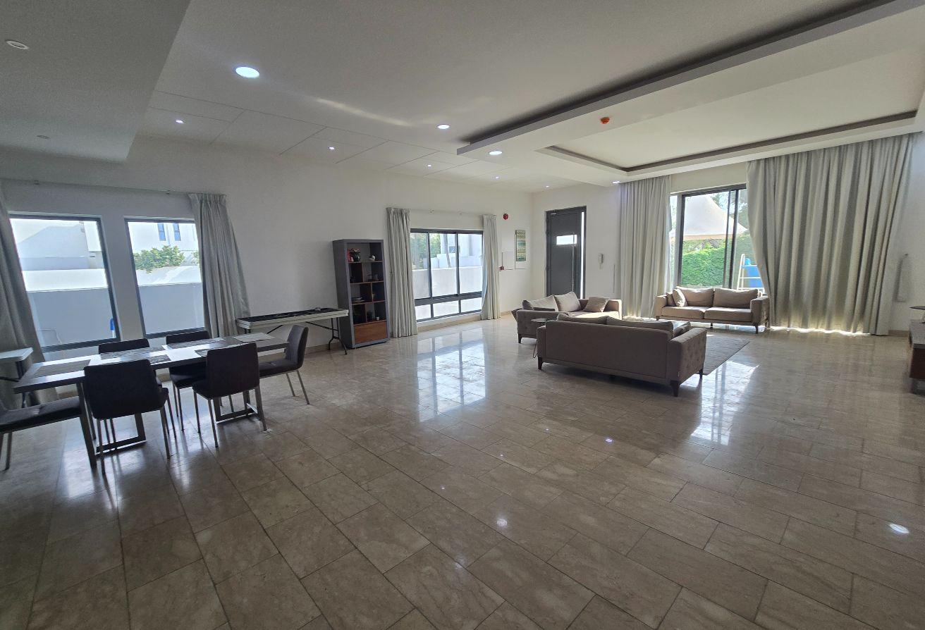 Bright modern furnished 4bed villa comp BD1000incl