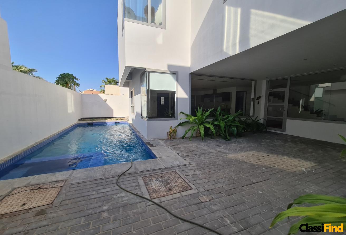 Modern Residence, 4Bedroom, pvt pool in compound !