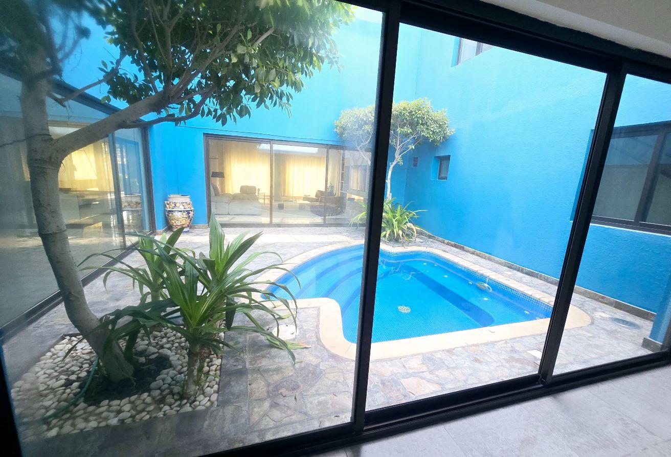 Upgraded contemporary 5bed w/jaccuzi,BD1560 incl