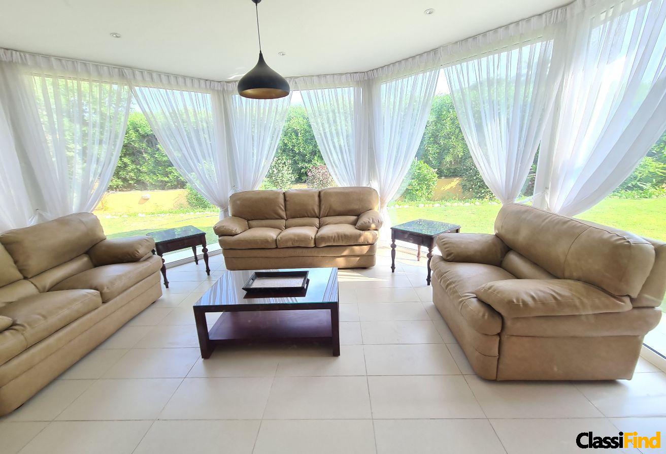 Lovely 4bed One storey Family Villa green comp