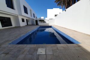 Luxurious Newish 4bed Modern Villa,comp-facilities