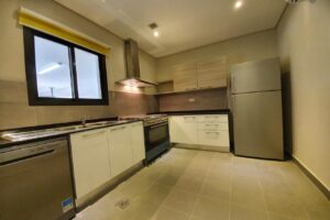Luxurious Newish 4bed Modern Villa,comp-facilities