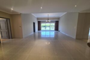 Lovely 4bed villa in a beautiful green compound