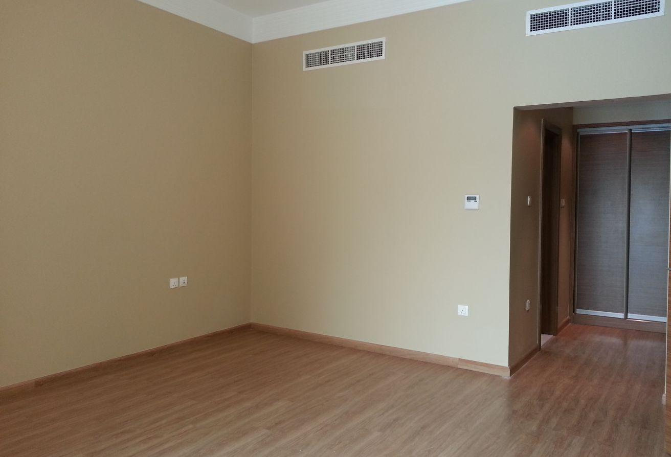 Luxury 4bed Villa has private pool in comp