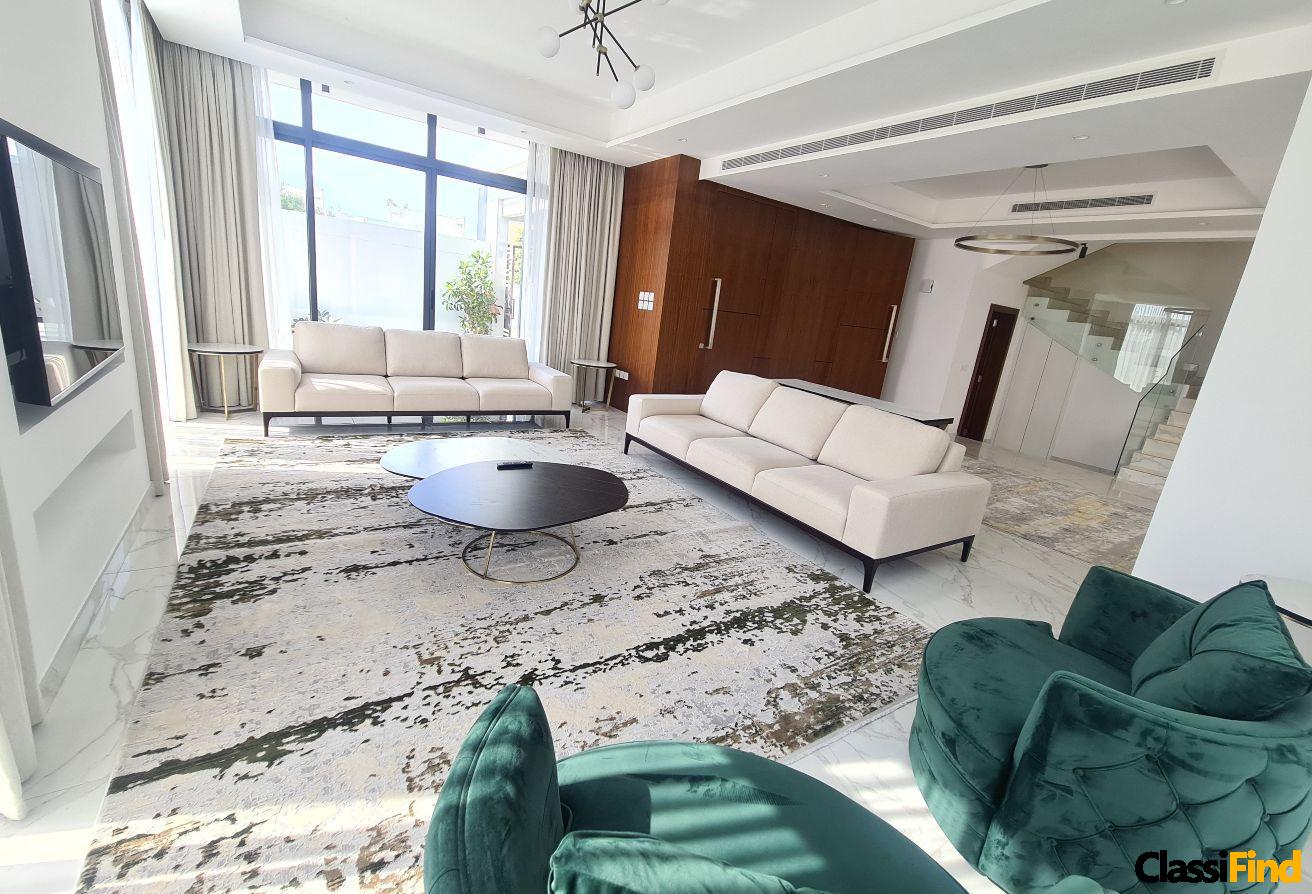 Newish 4bed villa w/private pool in comp BD1600!