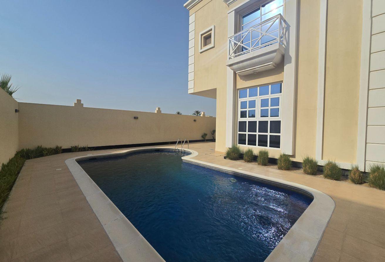 Fabulous modern 4bed villa pvt pool compound
