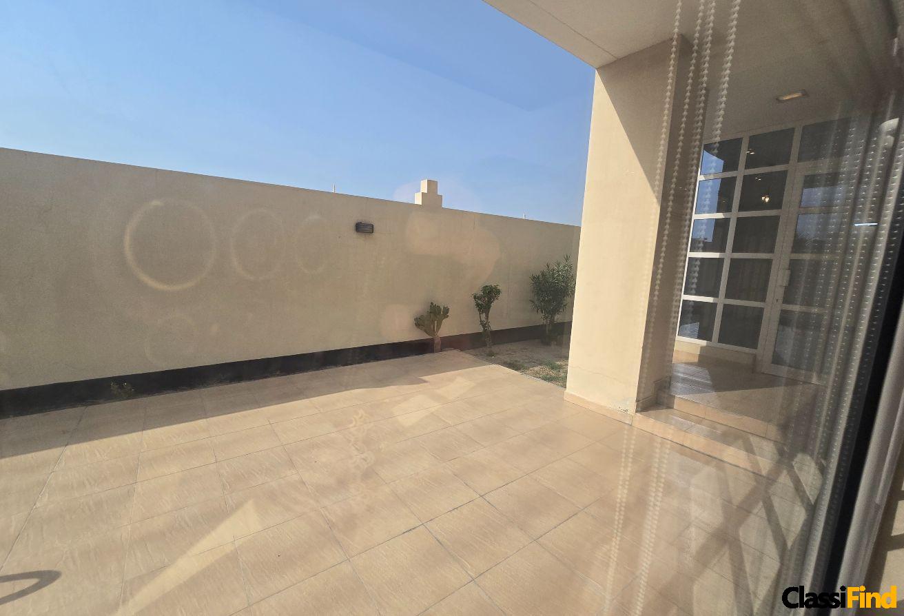 فيلا حديثة رائعة 4 غرف نوم مع مسبح خاص داخل مجمع