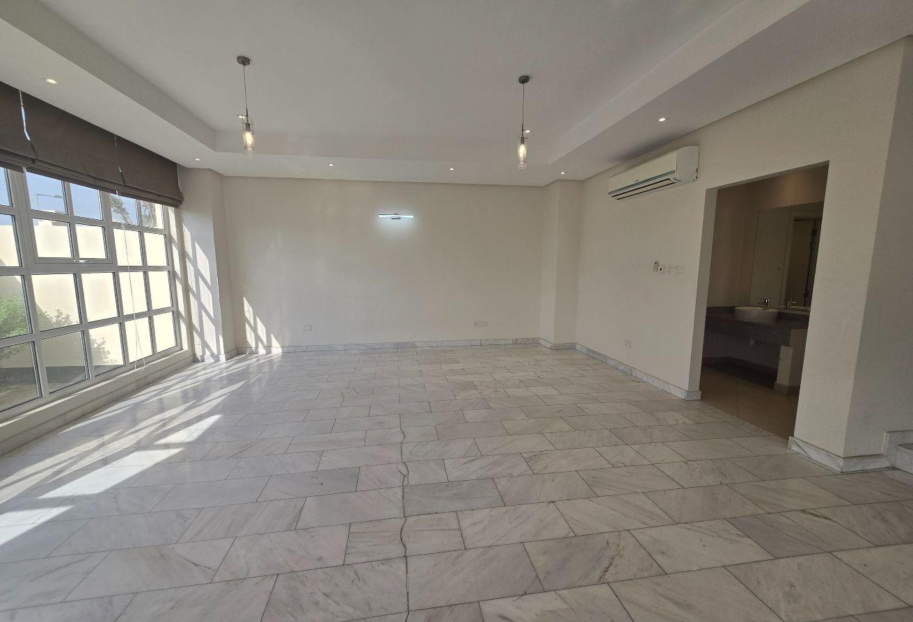 Fabulous modern 4bed villa pvt pool compound