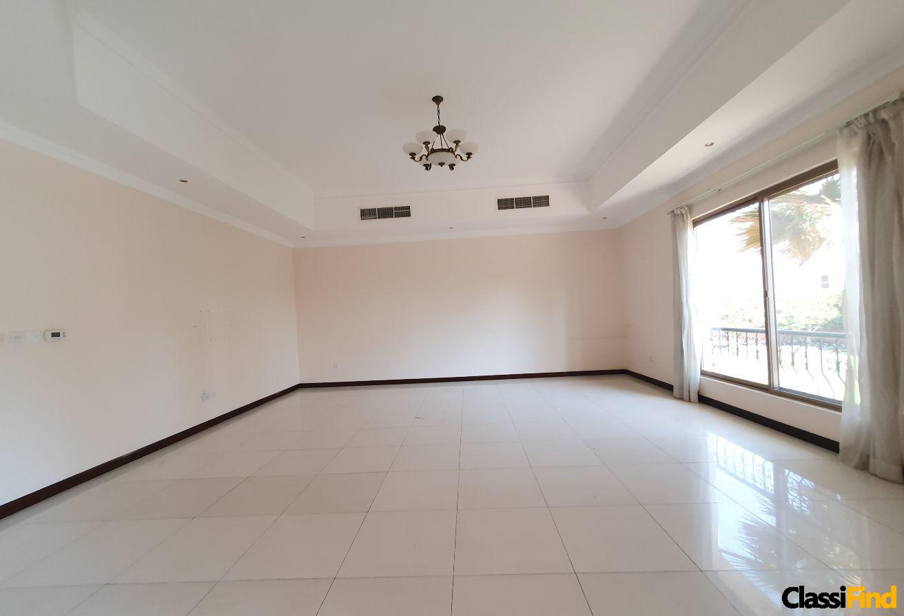 Beautiful large 4bed renovated villa large garden