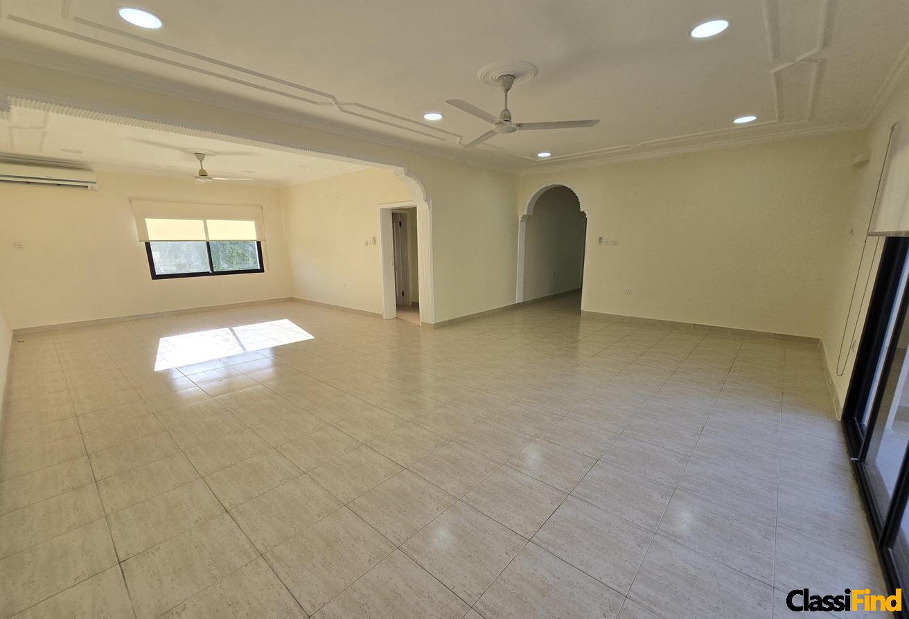 Beautiful one storey 3 bedroom compound villa
