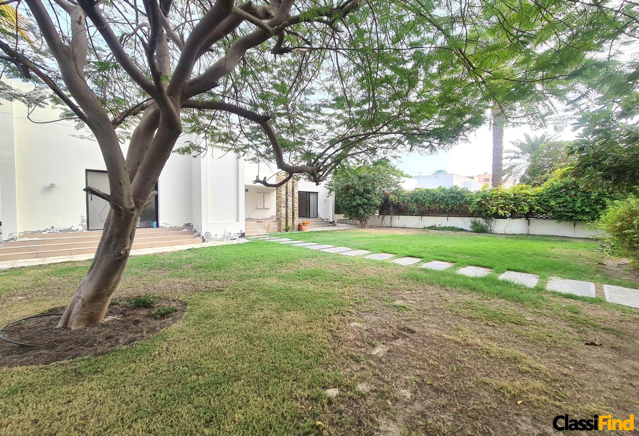 Modern 1storey 3bed comp villa with large garden