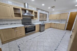 4bed Large Apartment with facilities for family