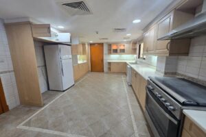 compound-Spacious 5bed family duplex apartment