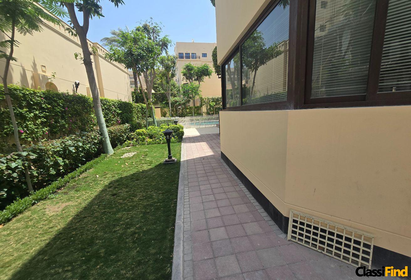 Private Luxury 4br villa in compound 1400BD