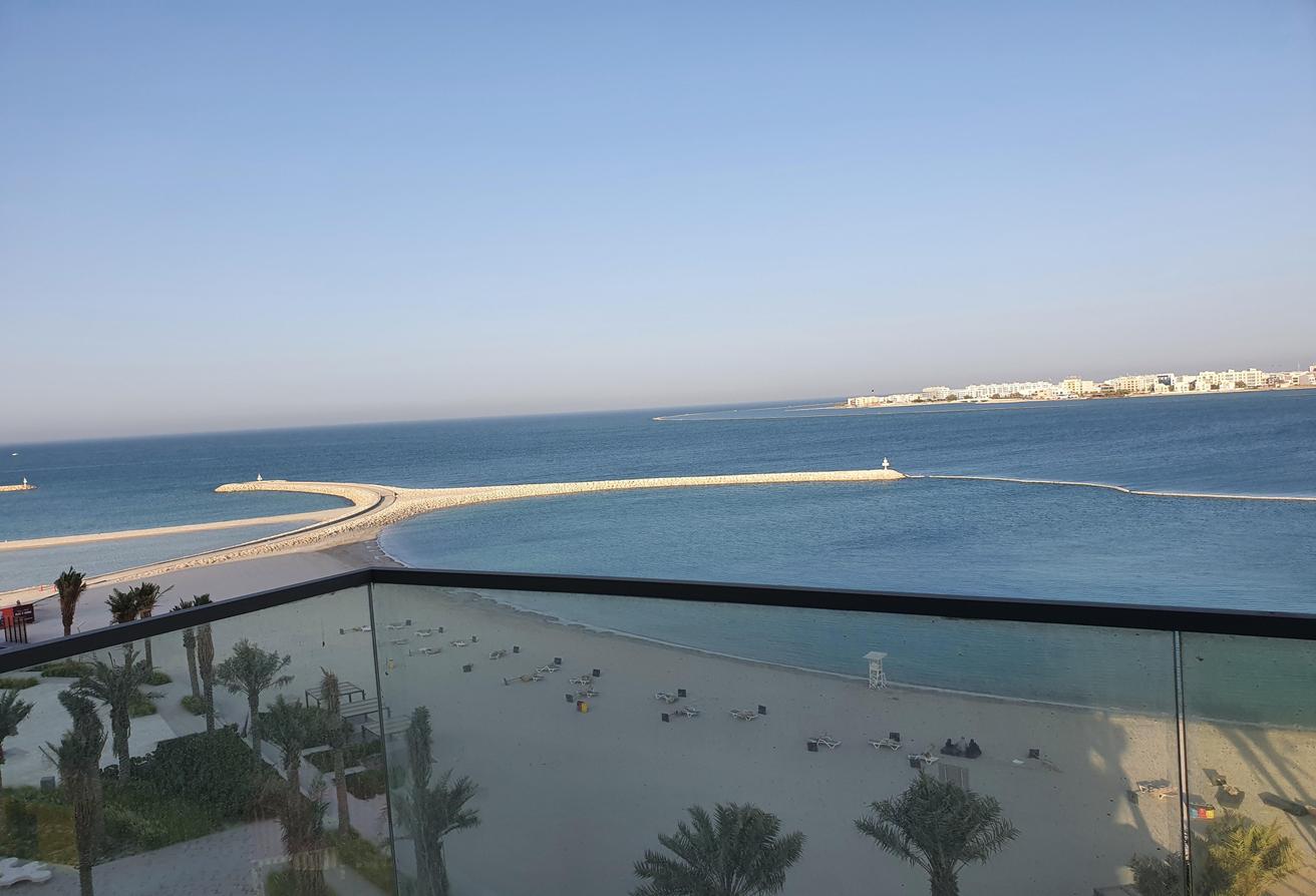 Seaview semi furnish 3bed balcony – Marassi Shores