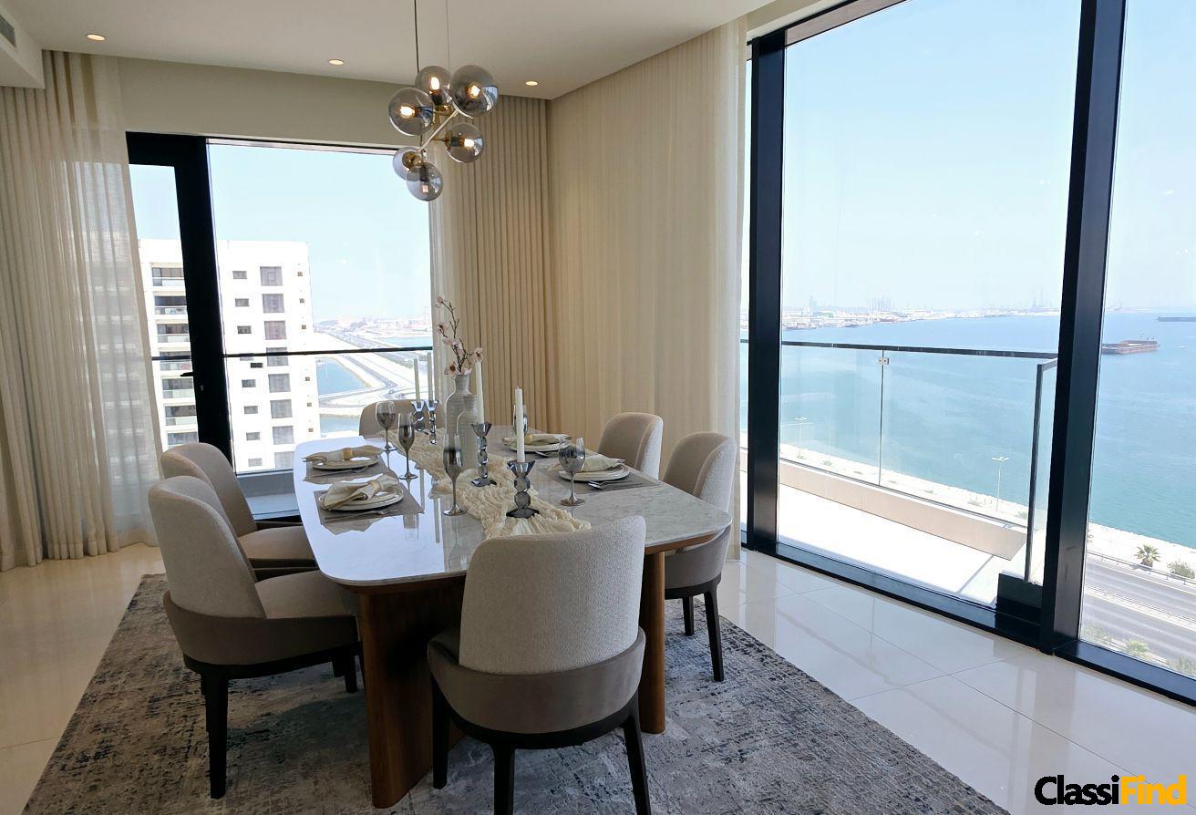4br Experience luxurious family living in this