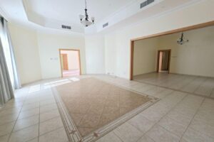 An private bright 4 bedroom mansion with pvt pool