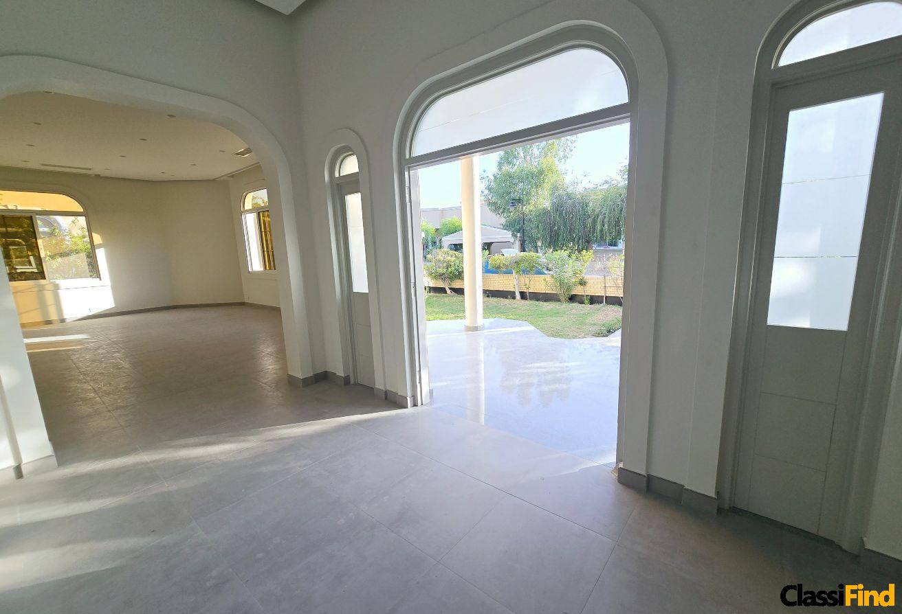 4 BR Villa with Private Garden 1 storey- renovated