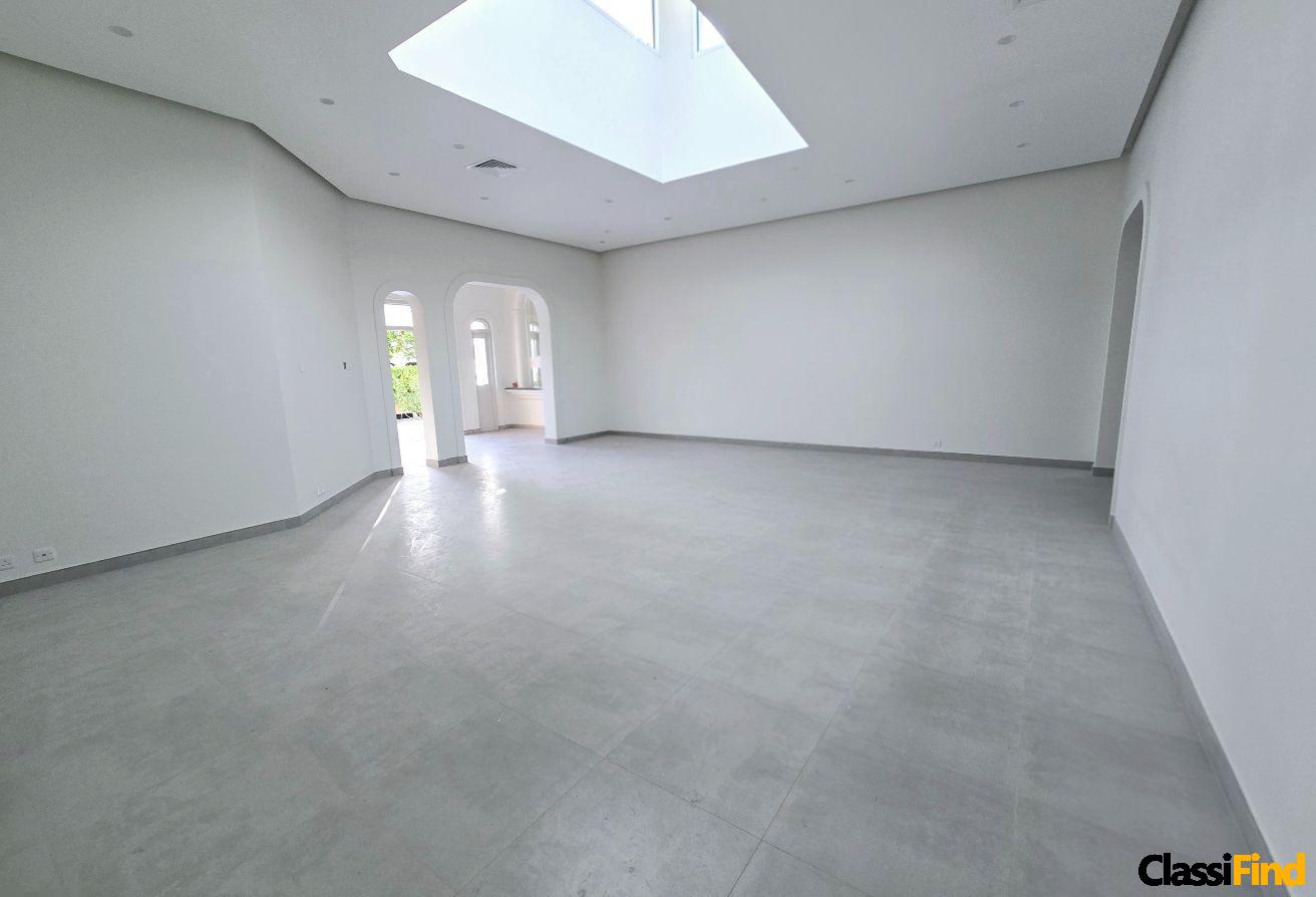 4 BR Villa with Private Garden 1 storey- renovated