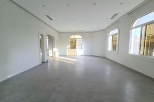 4 BR Villa with Private Garden 1 storey- renovated