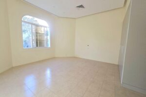 4 BR Villa with Private Garden 1 storey- renovated