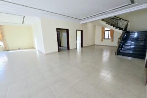 5 BR Villa with Private Garden and 2 Parking Slots