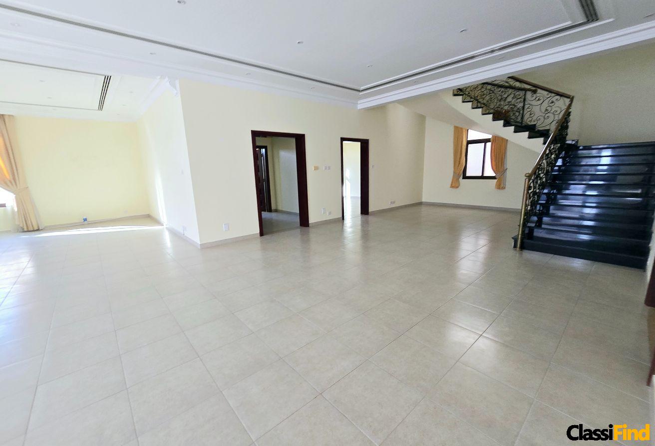 5 BR Villa with Private Garden and 2 Parking Slots
