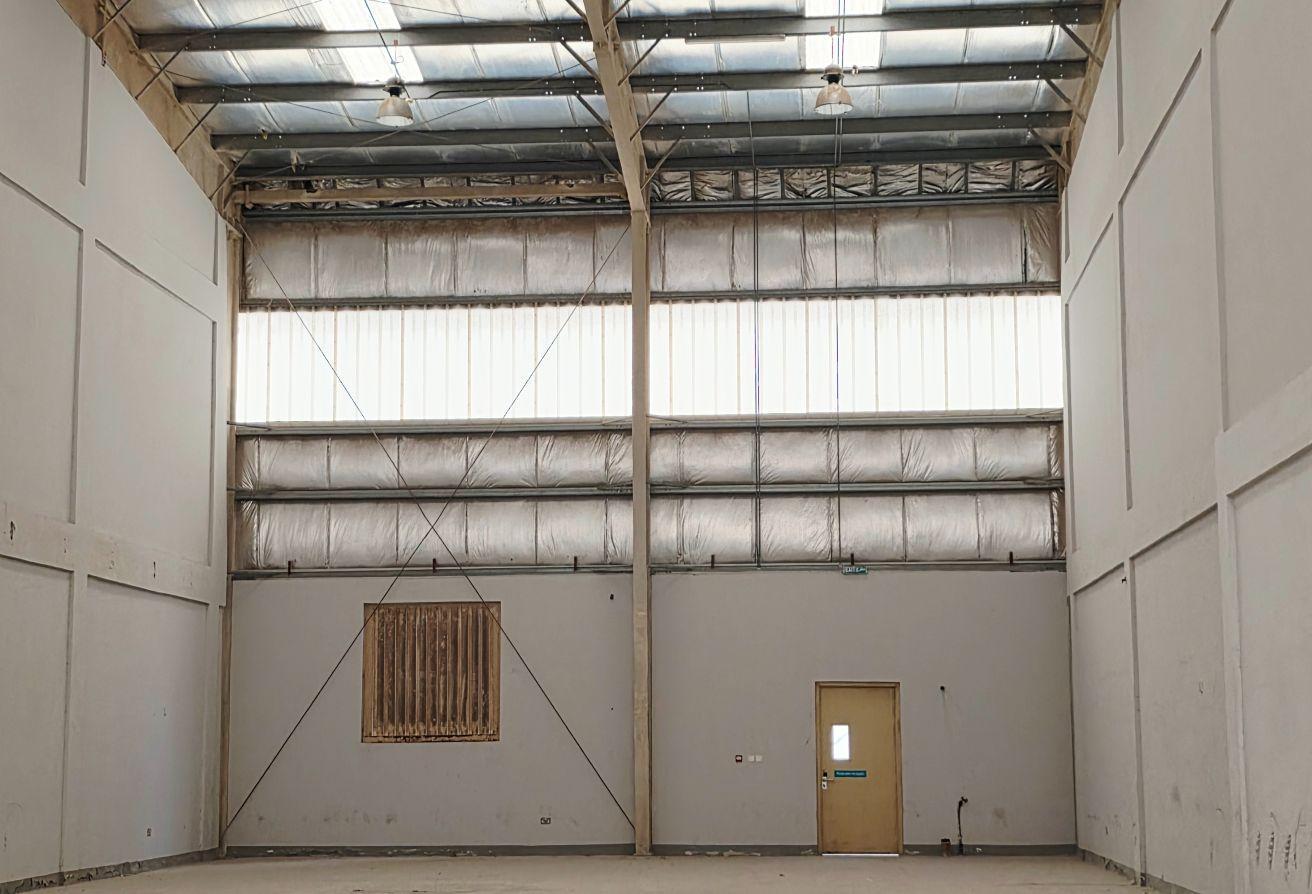 304m2 Warehouse/Workshop space for rent in Sitra