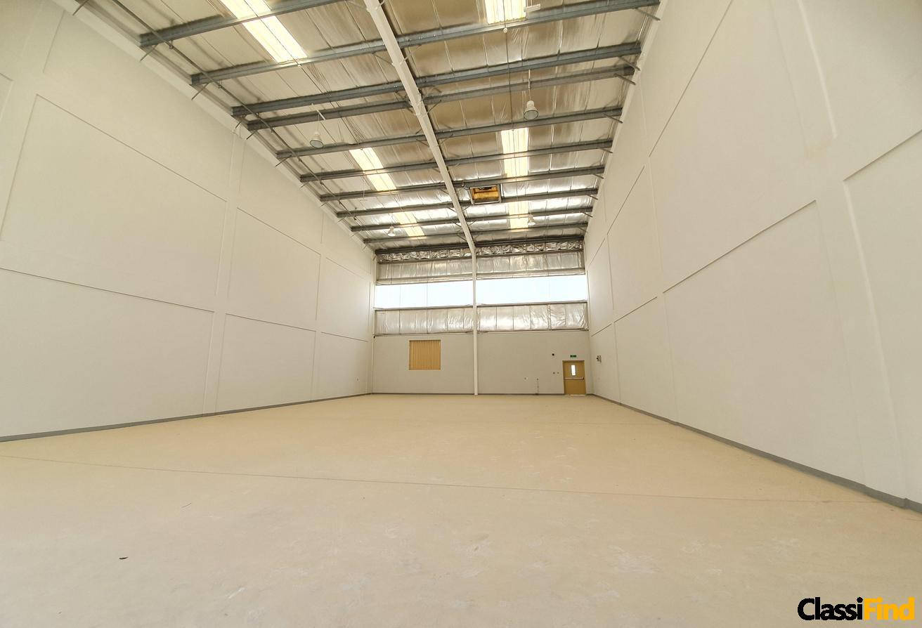 304m2 Warehouse/Workshop space for rent in Sitra