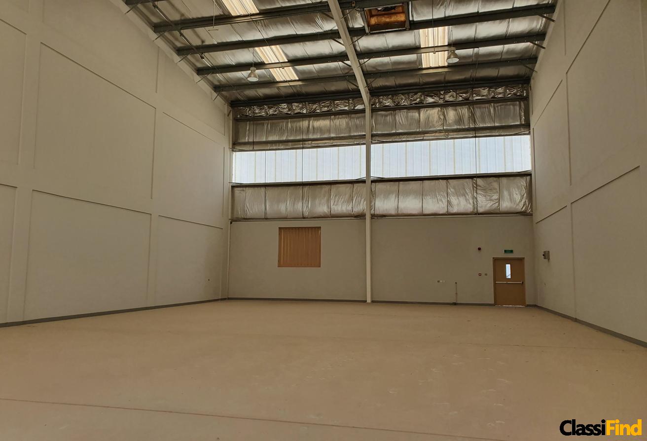 304m2 Warehouse/Workshop space for rent in Sitra
