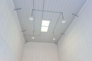 Hidd- 3-Phase Power warehouse/Workshop for Rent