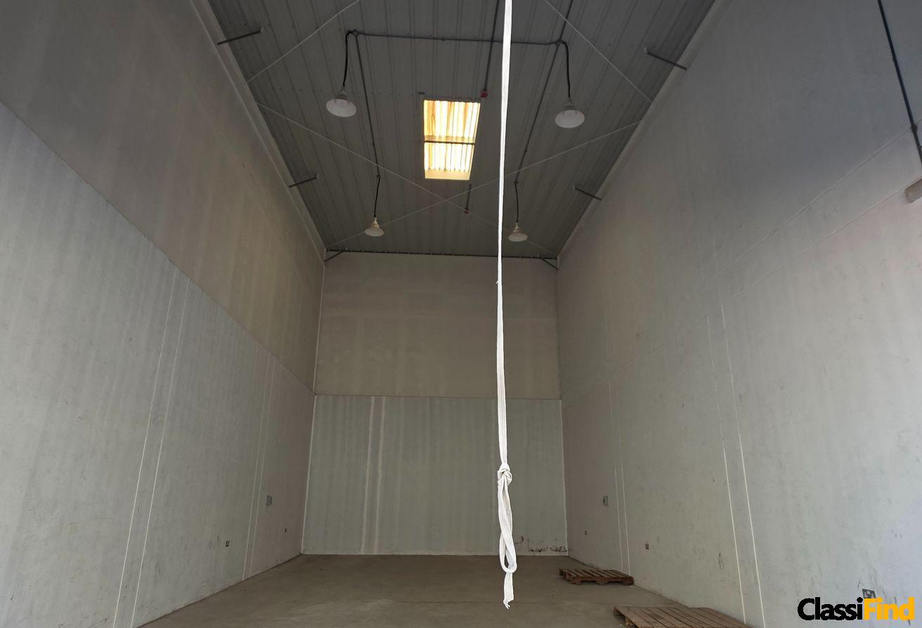 Hidd- 3-Phase Power warehouse/Workshop for Rent