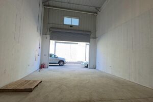 Hidd- 3-Phase Power warehouse/Workshop for Rent