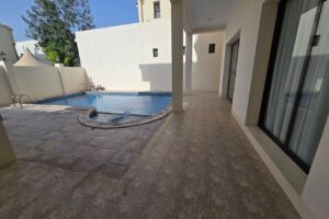 Rarely available,town stand alone 4bed villa, pool