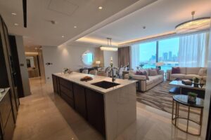 Bahrain Bay-Luxurious 3.5br Panoramic view apart