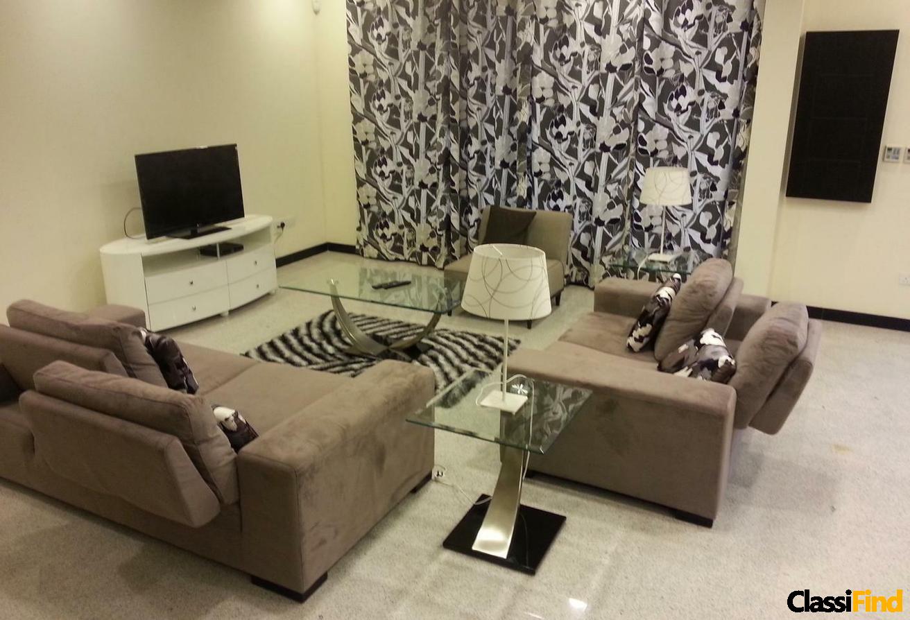 An Contemporary style private 4bed villa!