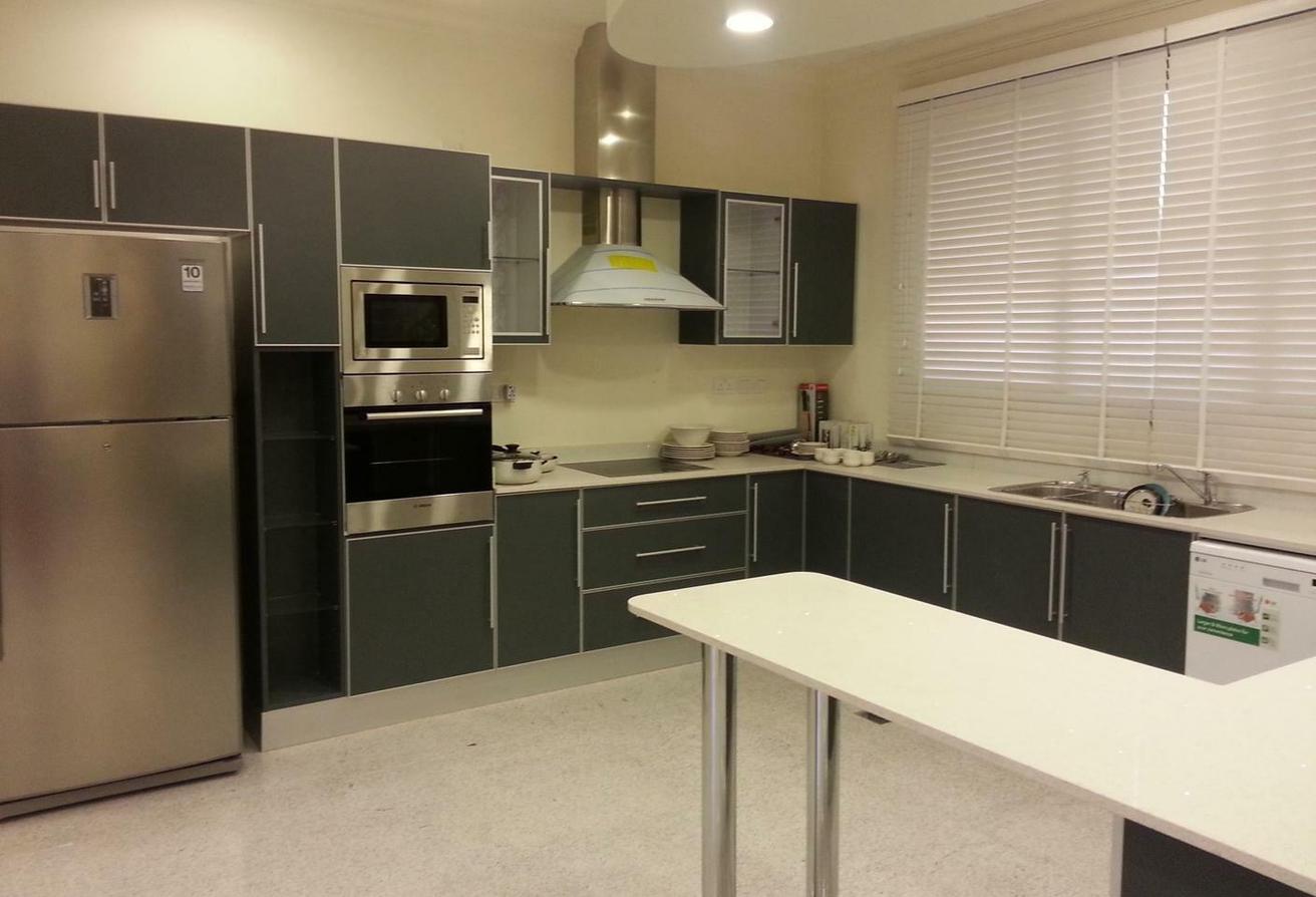 An Contemporary style private 4bed villa!