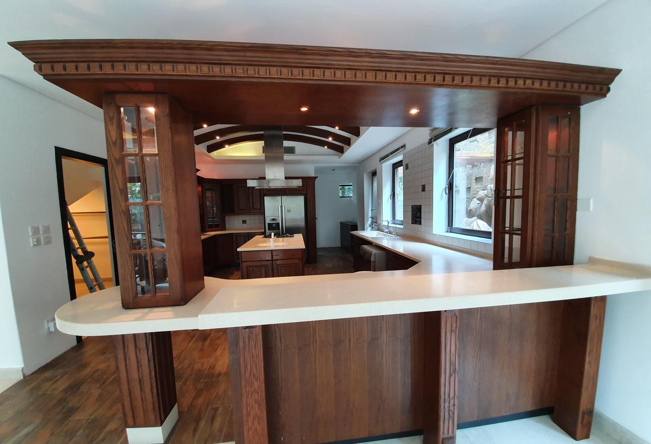 4 BR Villa with Private Pool and Water View