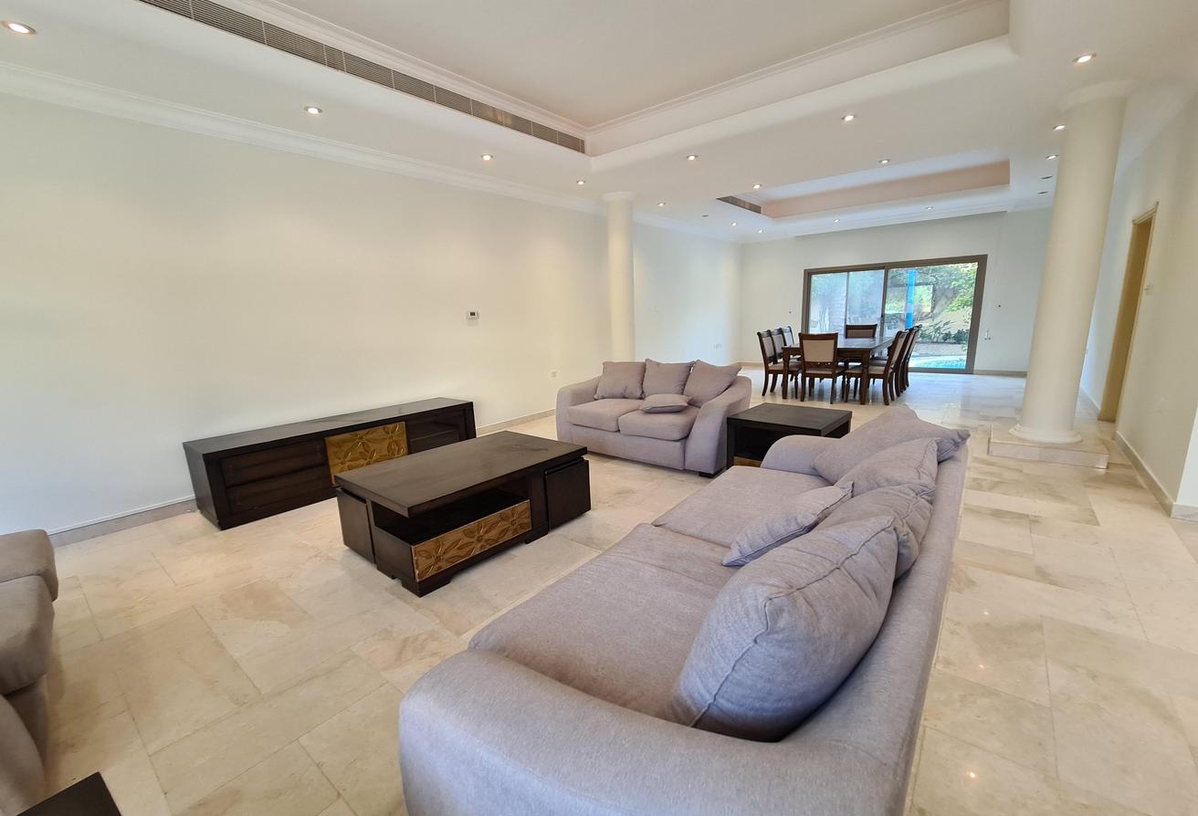 Elegant 5bed furnished villa pvt pool garden -comp
