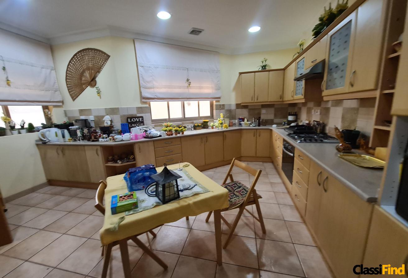 Classic stand alone 4bedroom villa with pvt pool