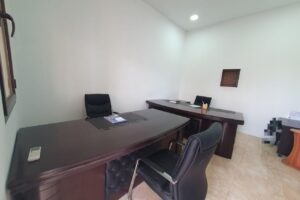 20m² Office Space for Rent with address card
