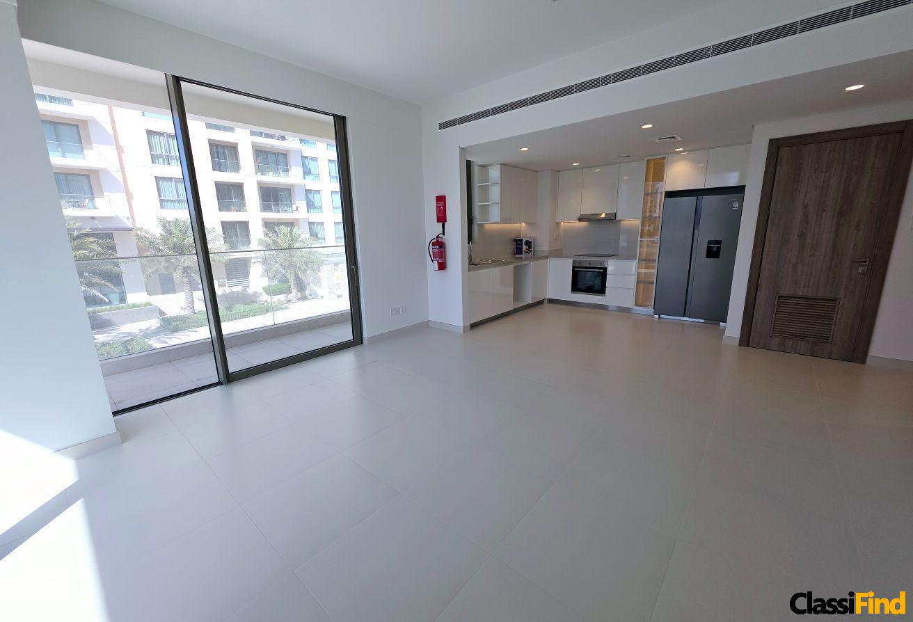 2br apart with Beach access-2 years Payment plan