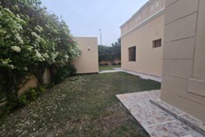 Beautiful 4Bed Villa wPool, small comp BD1100